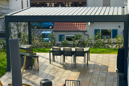 Aluminium eller stål – vilket passar din pergola?